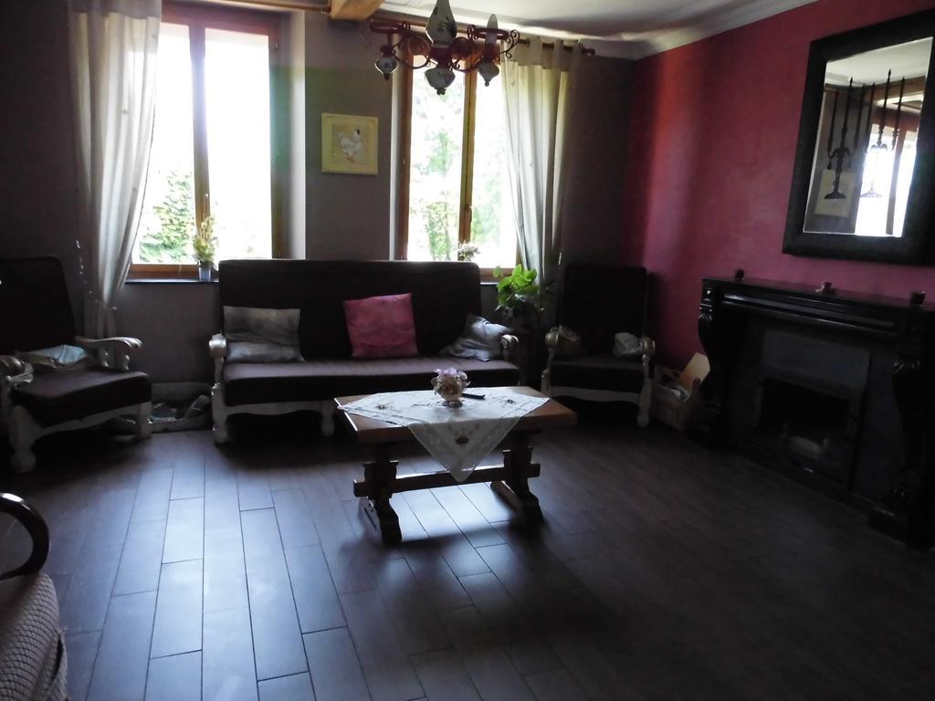 Bed and Breakfast La Demeure Avesnoise Wignehies Exterior foto